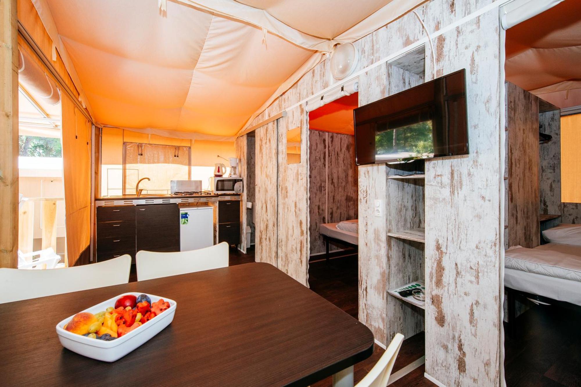 Zaton Holiday Resort Glamping Tents 宁 客房 照片